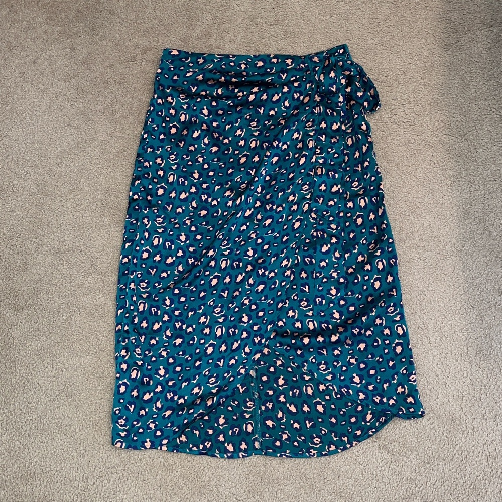 E.ssue Cheetah Print Midi Skirt